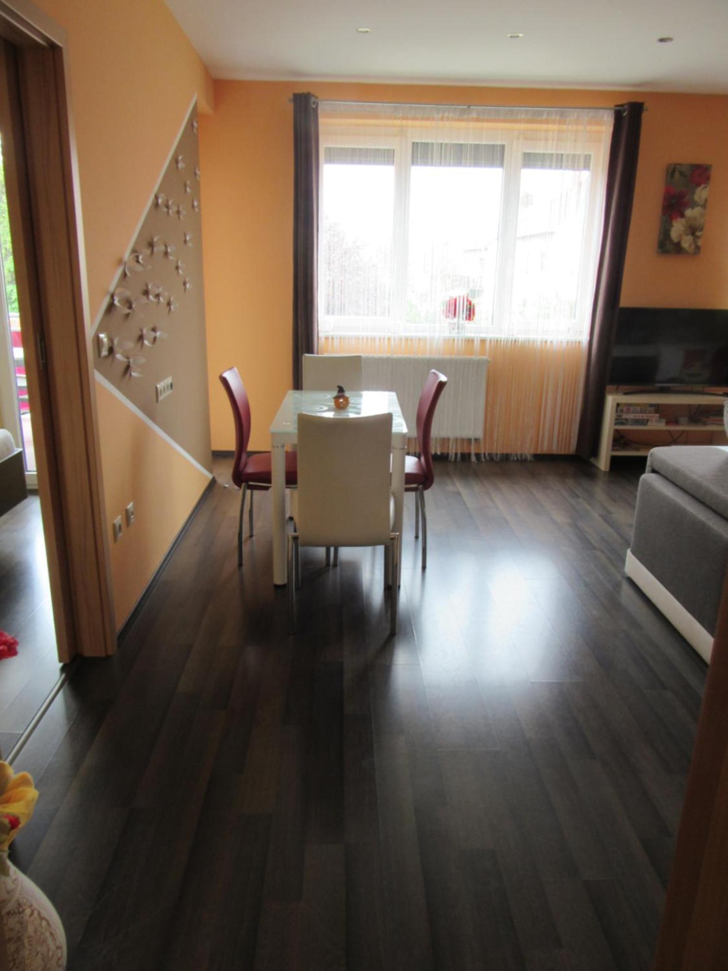 Zafir Sziget Apartman Sarvar Bagian luar foto